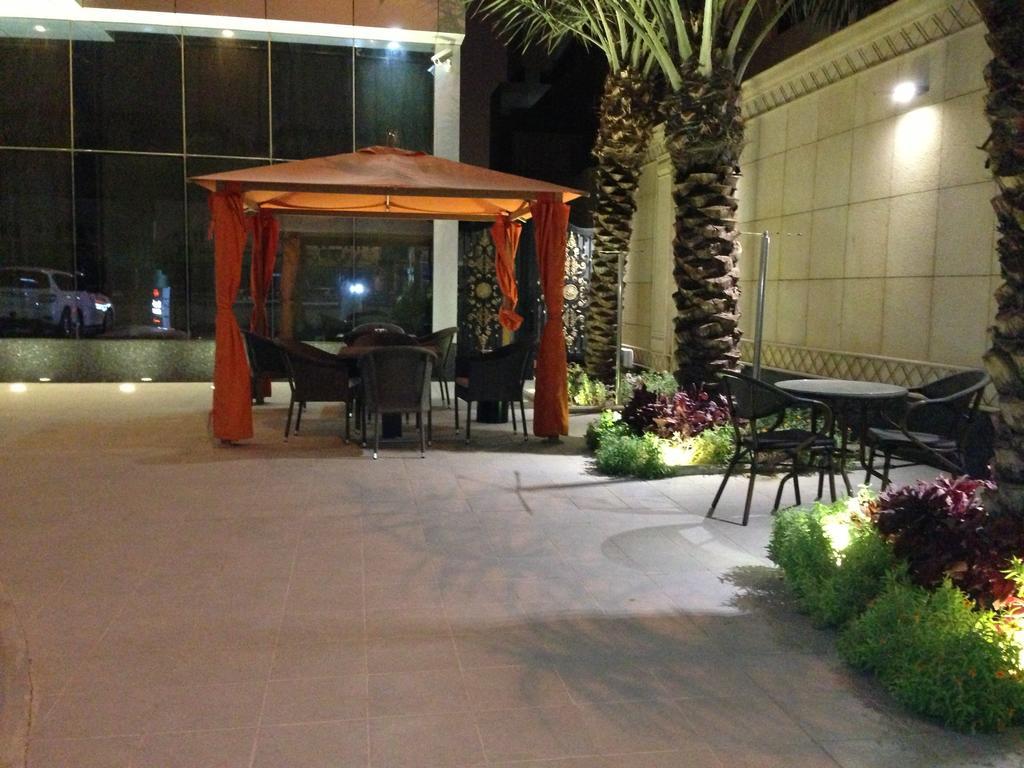 Mandarin Alshamal Hotel Apartments Riadh Exterior foto